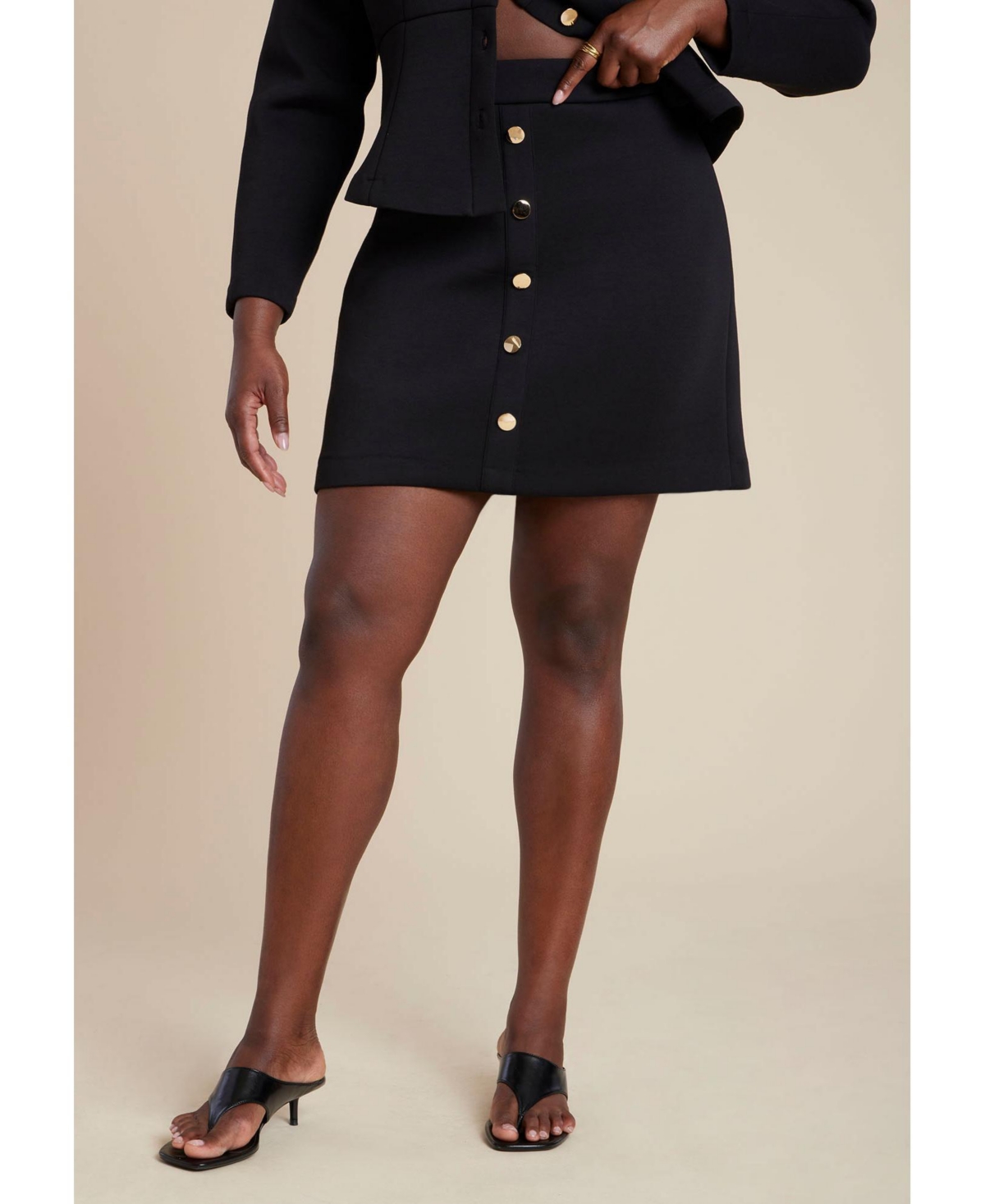 Women's Plus Size Mini Skirt With Buttons - Black onyx
