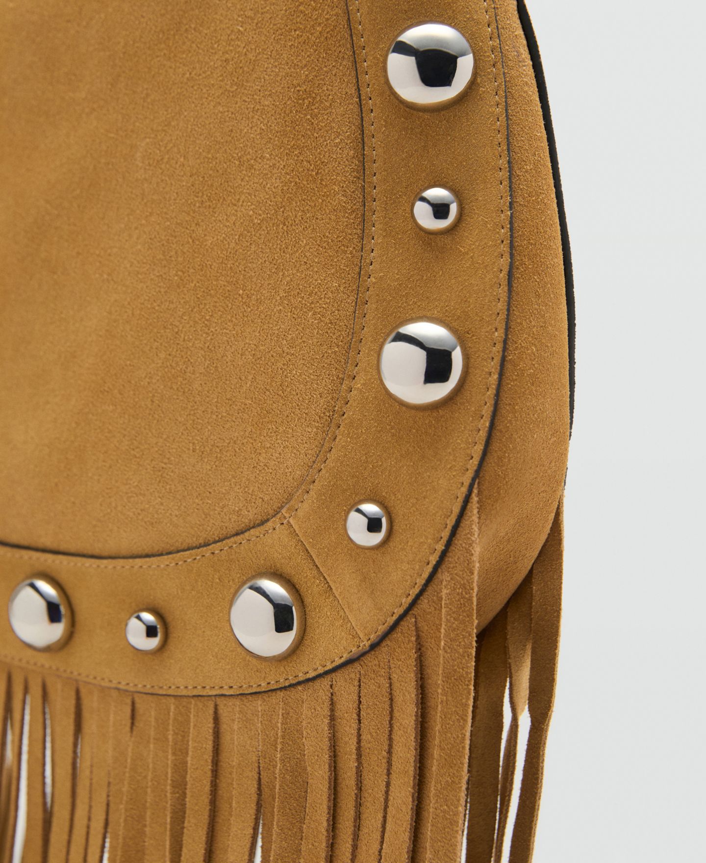 Женская сумка MANGO Fringes and Stud Details Suede, цвет: Горчичный — фото 3