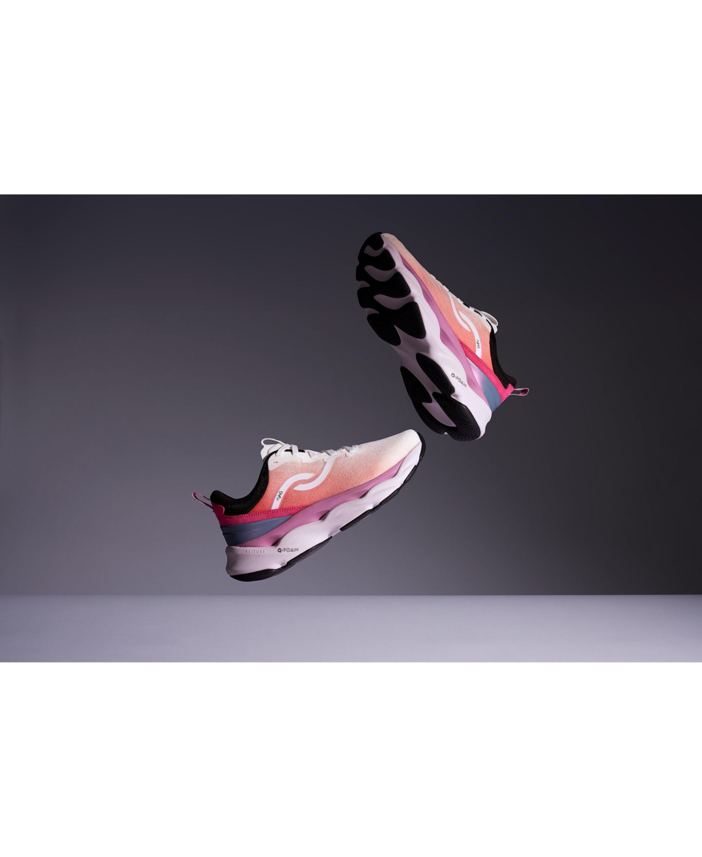 Женские кроссовки Ryka Premium Elevate LX Lace Up Walking, цвет: Чёрный сетчатый — фото 6