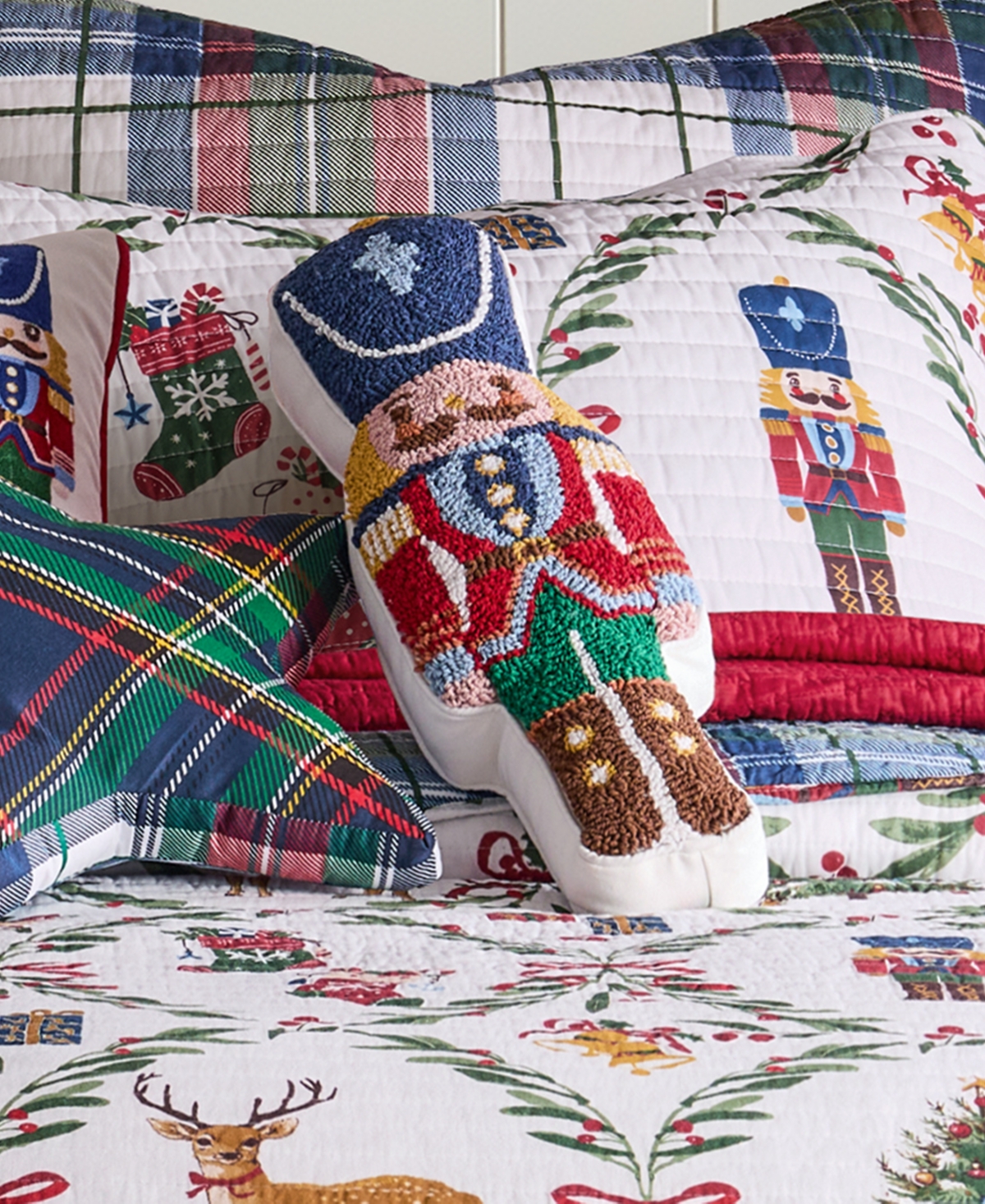 Levtex Festive Nutcrackers Embroidered Decorative Pillow, 6" X 18" In Green