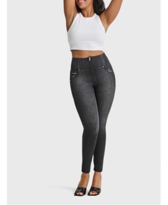 Women's Curvy High-Rise Sculpting Skinny Jeans