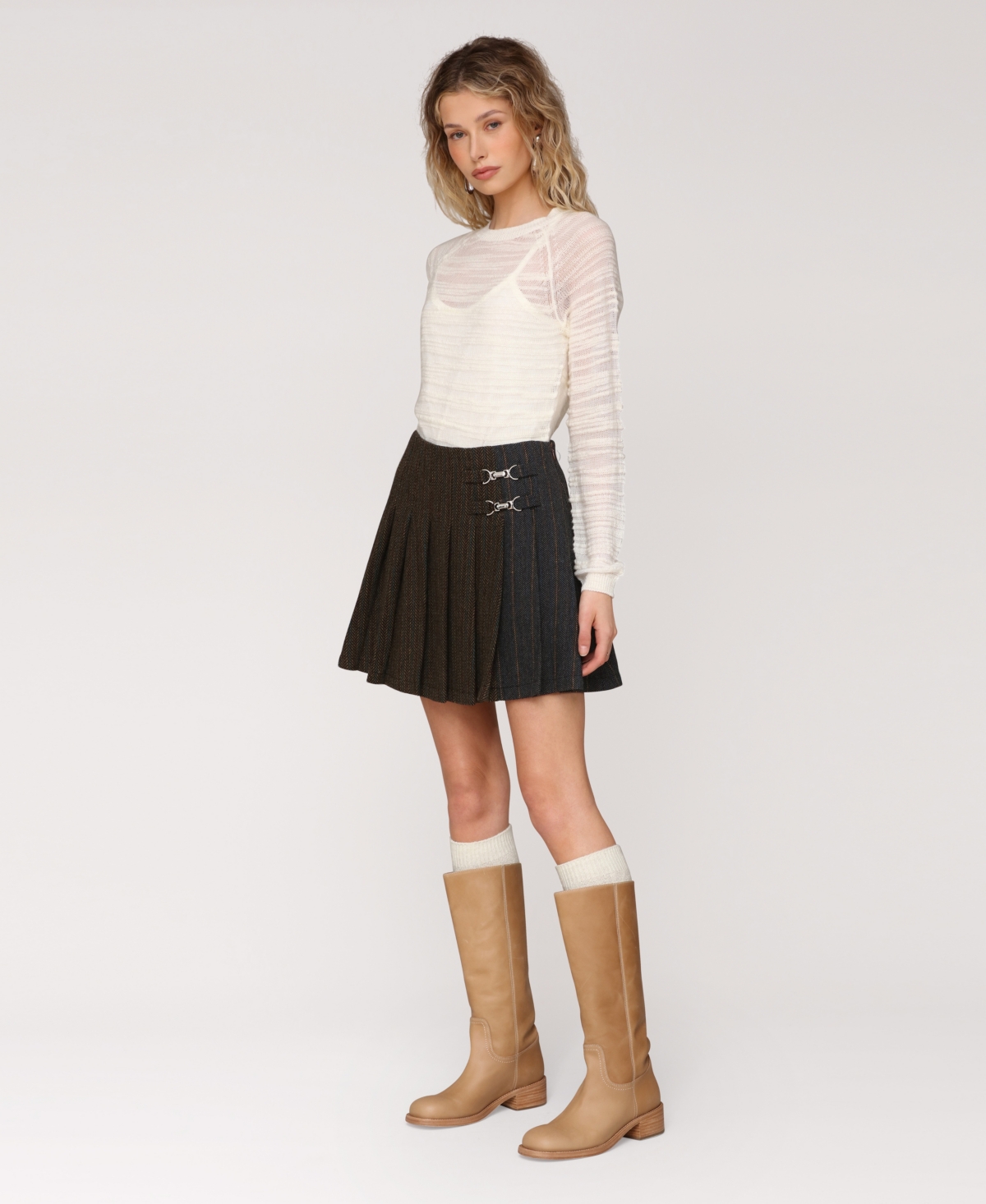 Avec Les Filles Mixed Pattern Pleated Mini Skirt In Black