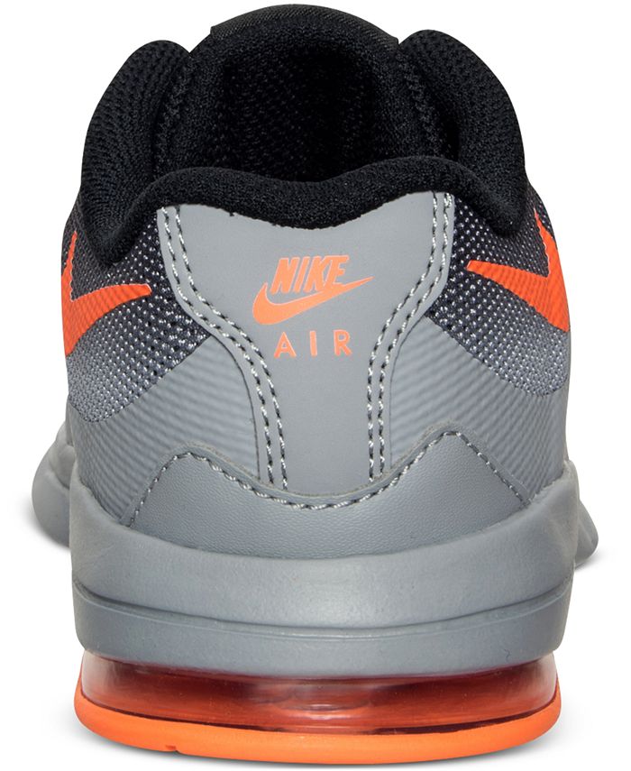 nike air max invigor boys