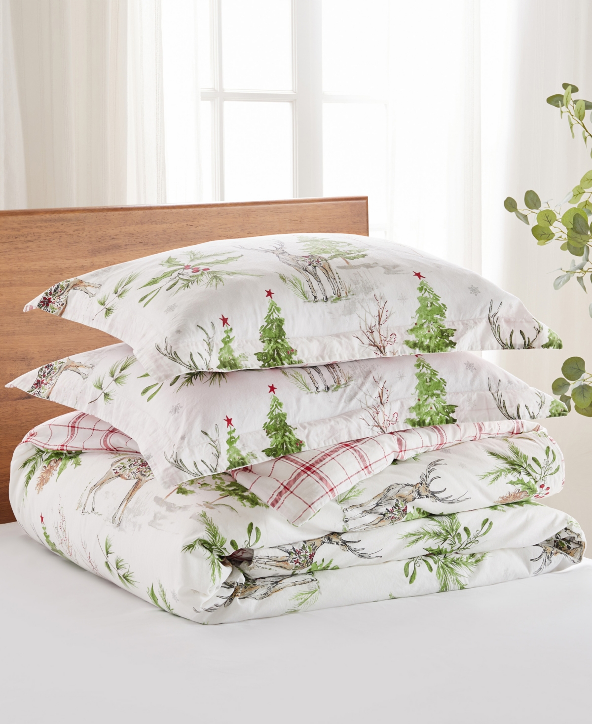 Levtex Home Sleigh Bells Reversible 3-pc. Comforter Set, King In Multi