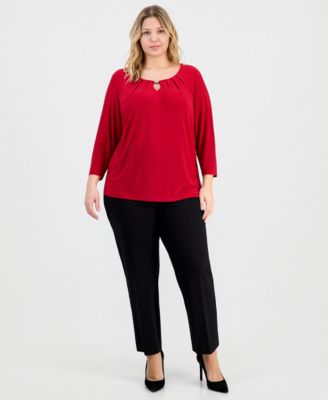 Plus Size 3/4-Sleeve Pintucked Keyhole Top