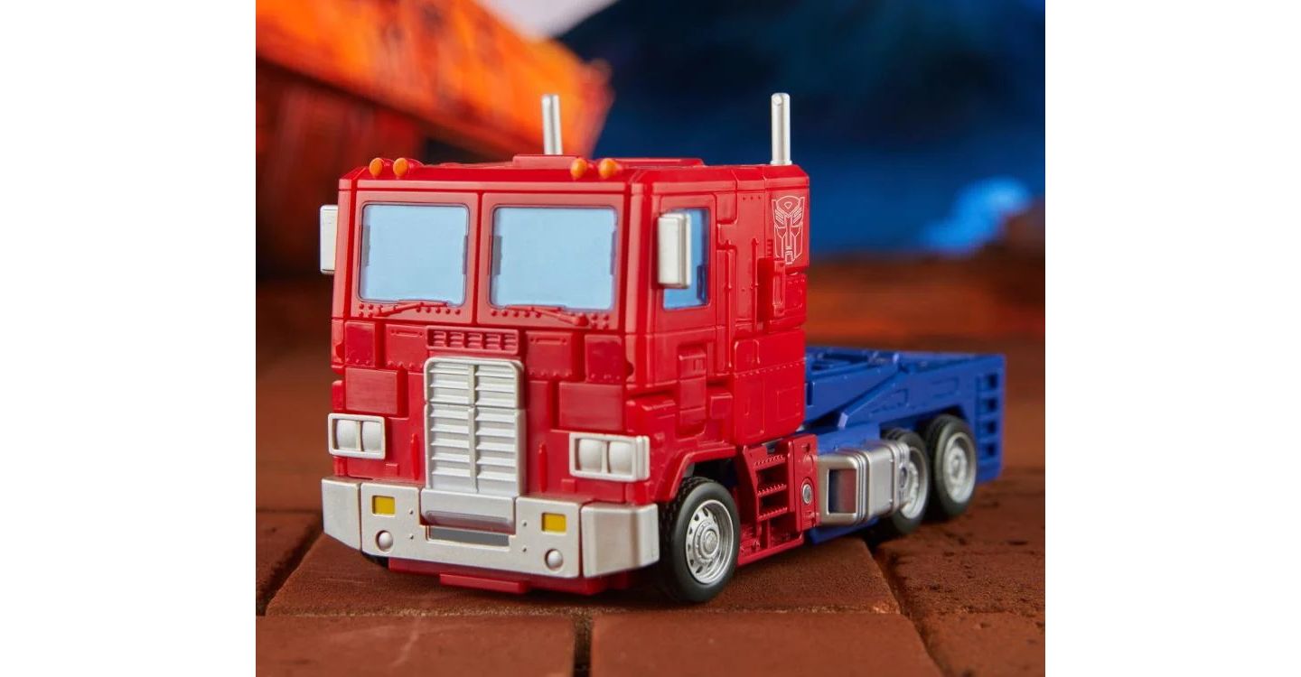 Детская фигурка Transformers Studio Series 86-31 Optimus Prime Commander Class 7" Action Figure, Ages 8+ — фото 2