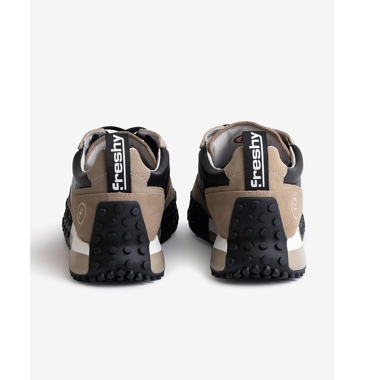 Freshy World Men's Smoove Trainer Fresh Sneaker