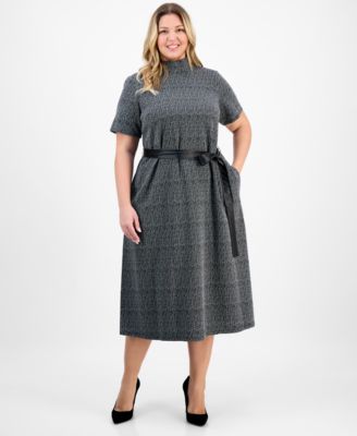 Robbie Bee - Plus Size Mock Neck Short-Sleeve Boucl&eacute; Midi Dress