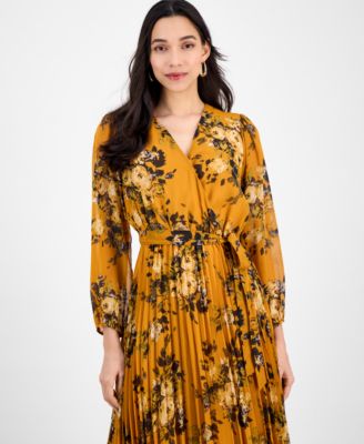 Petite Printed Pleated Maxi Dress