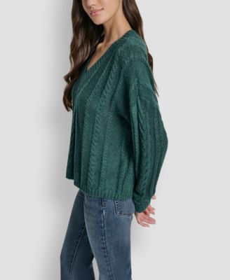 Women's Lightweight V-Neck Cable-Knit Sweater