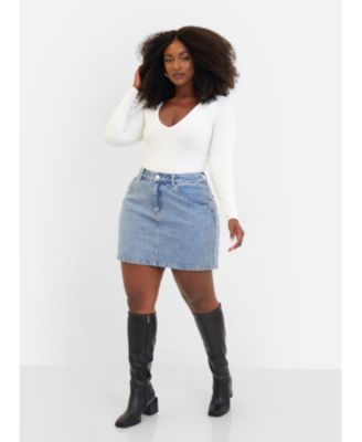 Plus Size Stylish Essential V Neck Top Classic White