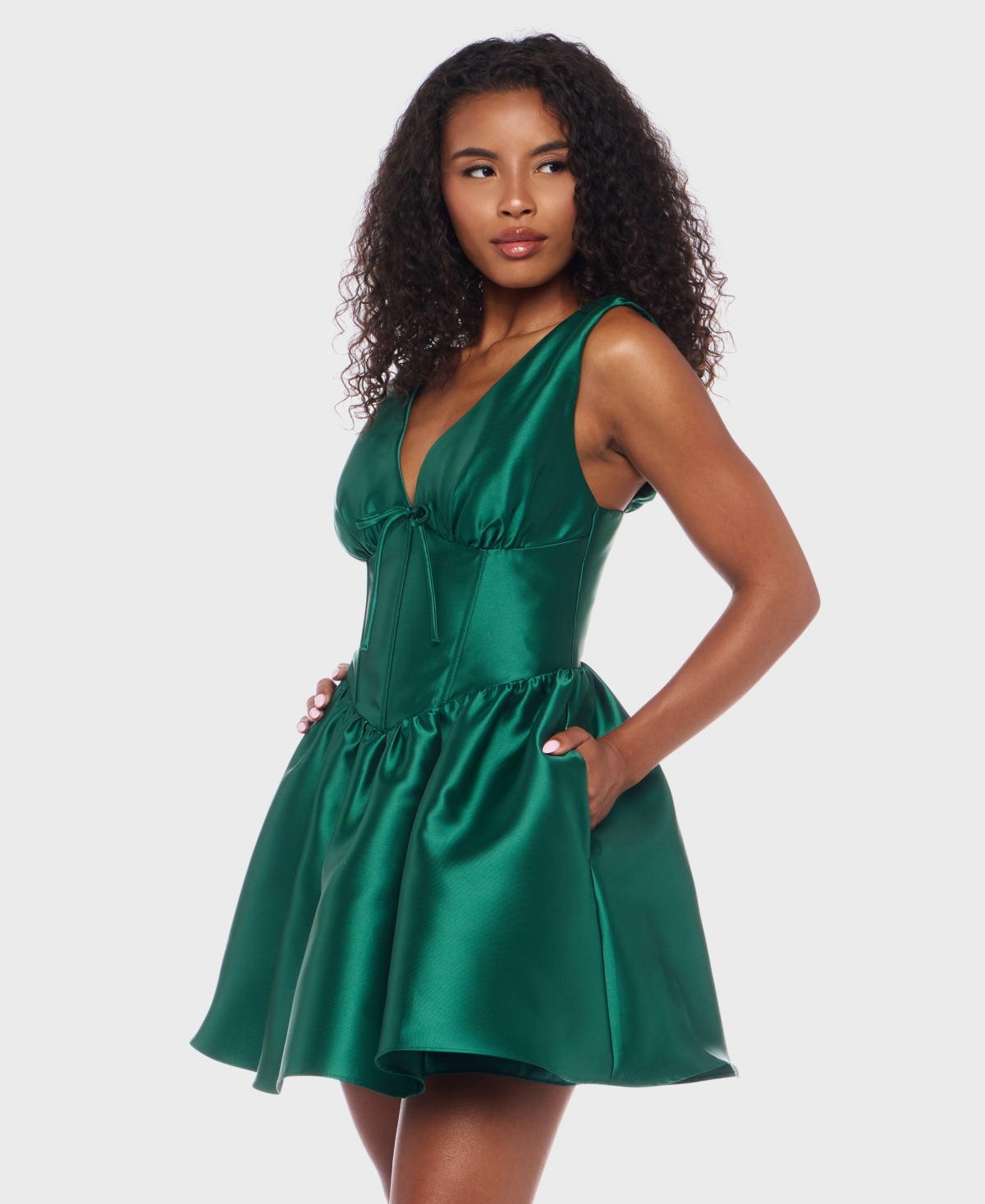 Alex & Sophia Juniors Wide Strap V-neck Party Dress In Green
