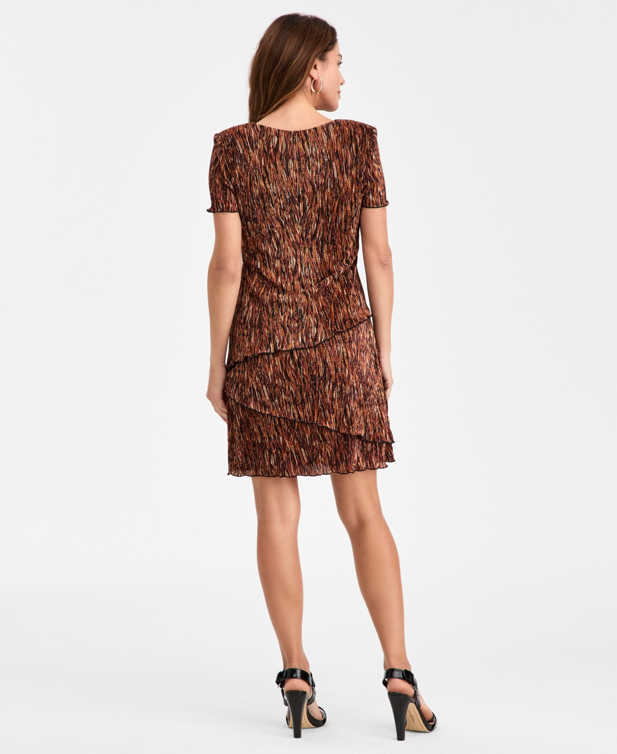 Connected Women's V-neck Tiered Sheath Dress In Green