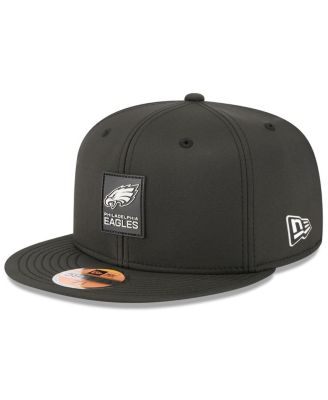 New Era - Men's Black Philadelphia Eagles 2025 Sideline 59FIFTY Fitted Hat