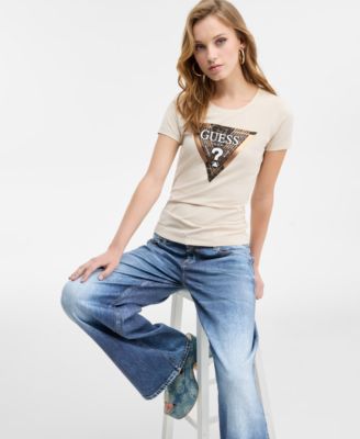 Women's Leo Triangle Graphic T-Shirt