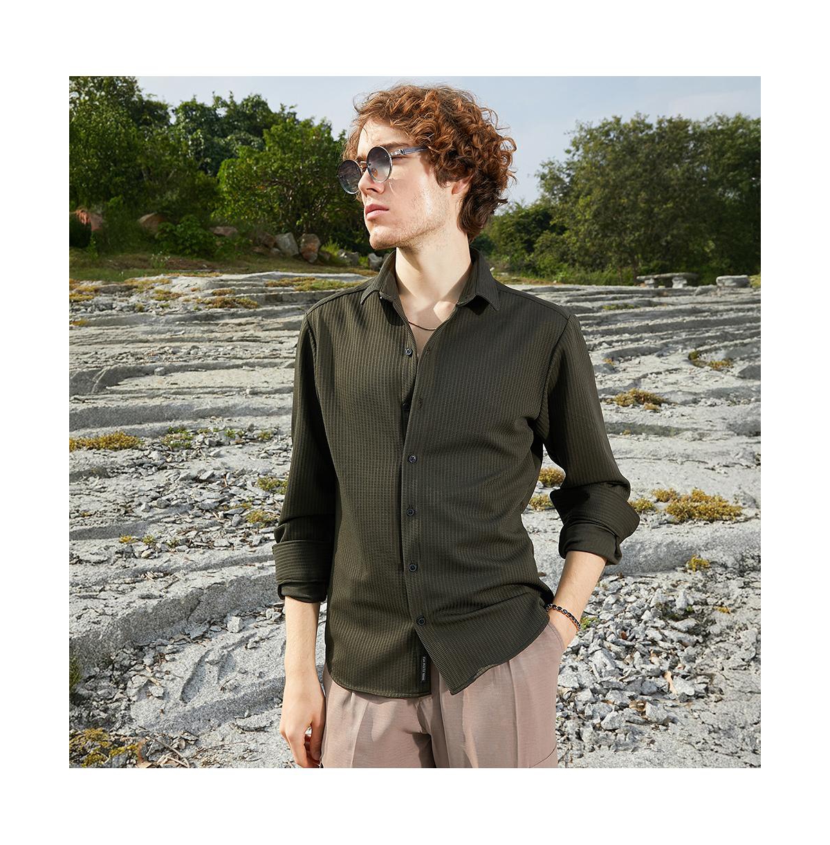 Campus Sutra Men's Ribbed-Woven Shirt