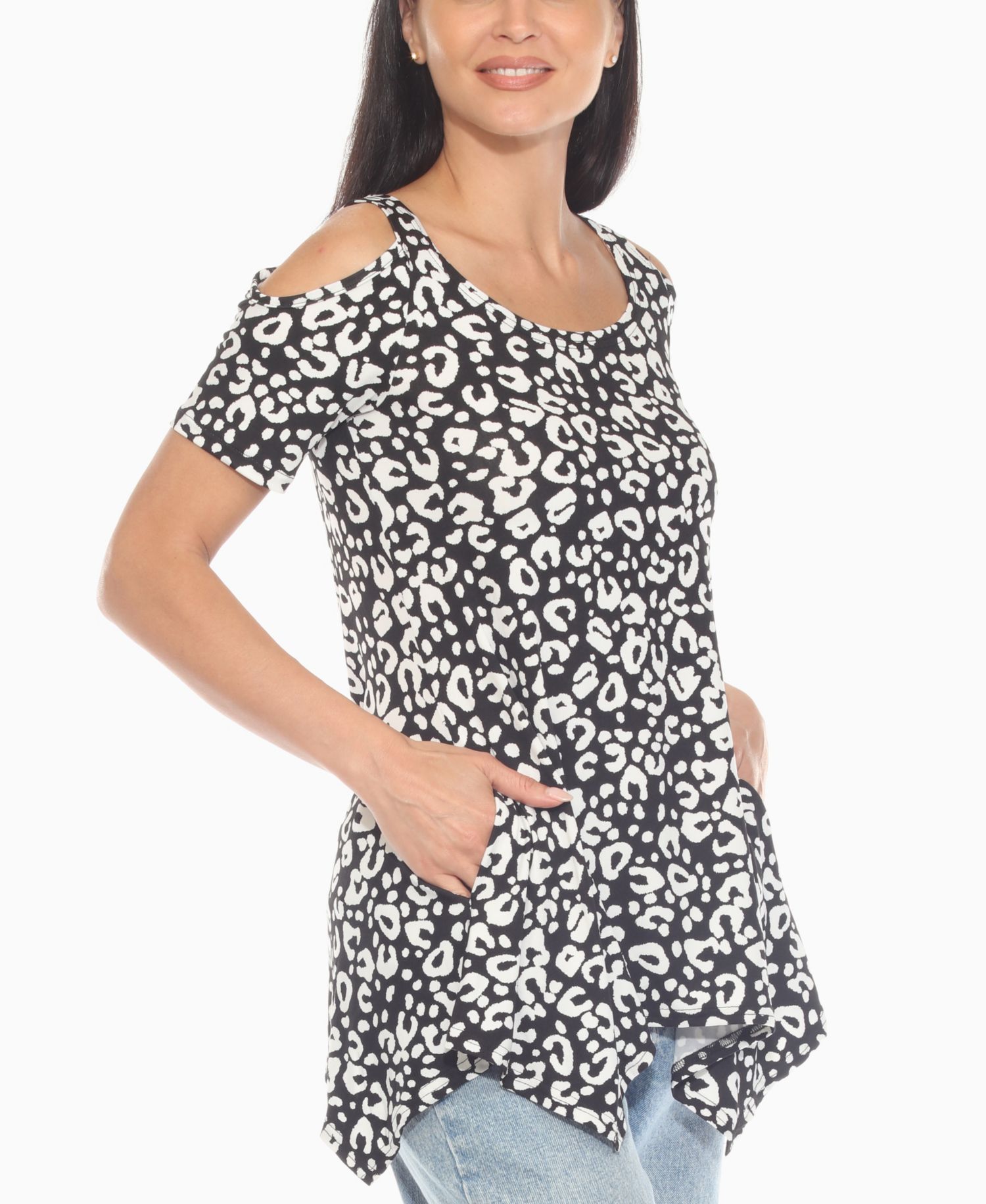 Women's Cold Shoulder Leopard Print Short Sleeve Top