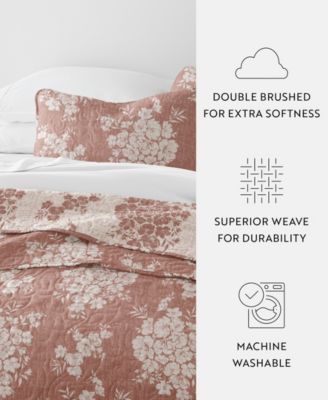Distressed Bouquet Reversible 3-Pc. Quilt Set, King/California King