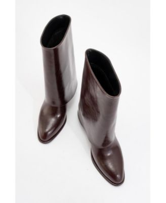 Ellas Chunky Heel Boot