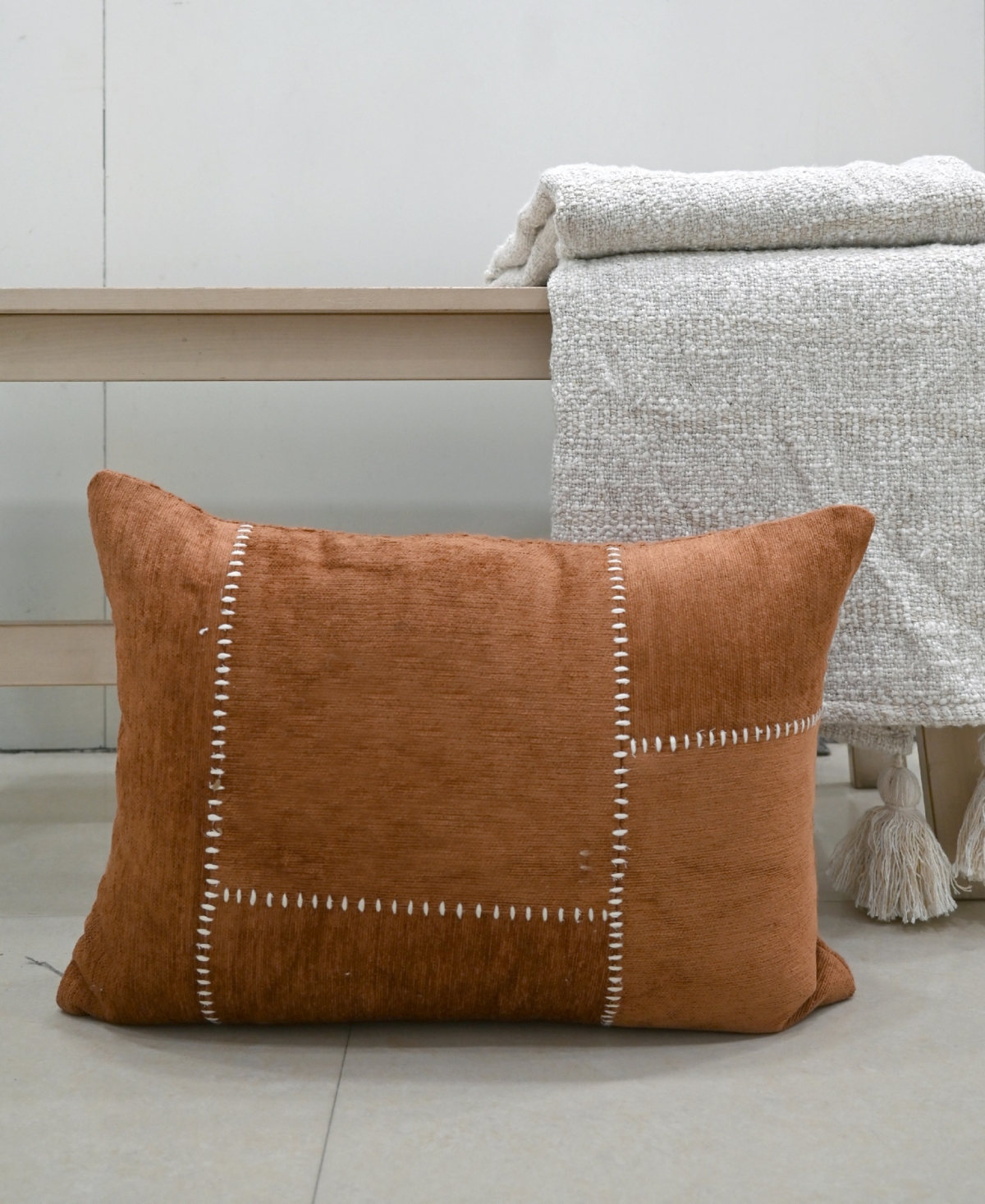 Vibhsa Baltic Cut And Sew Decorative Pillow, 14" X 20" In Brown