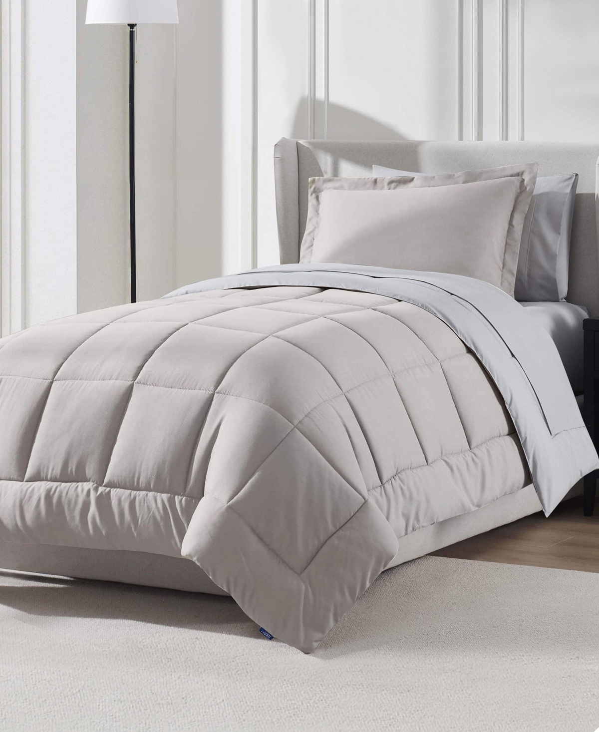 Nestl Luxury Soft Reversible 5-pc. Comforter Set, Twin Xl In Sand