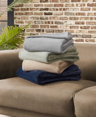 Solid Plush Throw, 50" x 70"