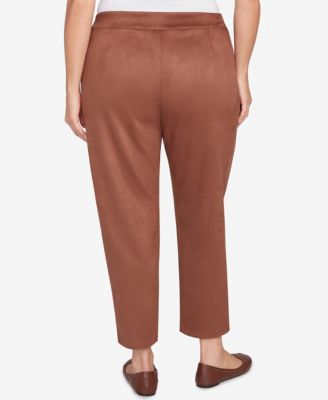 Plus Size Solid Faux Suede Pants