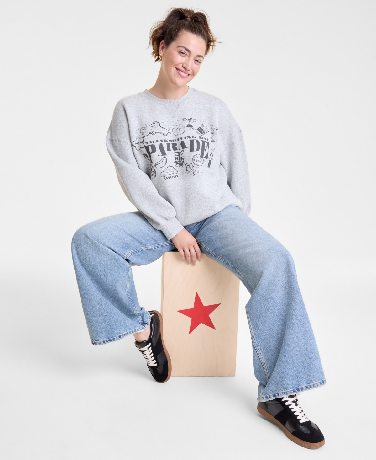 Macy's Thanksgiving Day Parade Unisex Light Heather Grey Crewneck Sweatshirt,  Exclusive In Gray
