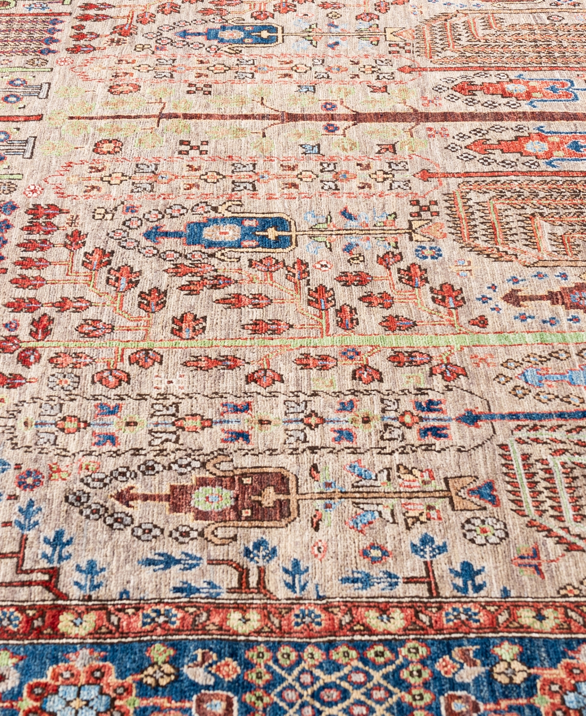 Adorn Hand Woven Rugs Serapi M0103-236 8'1"x10' Area Rug In Brown