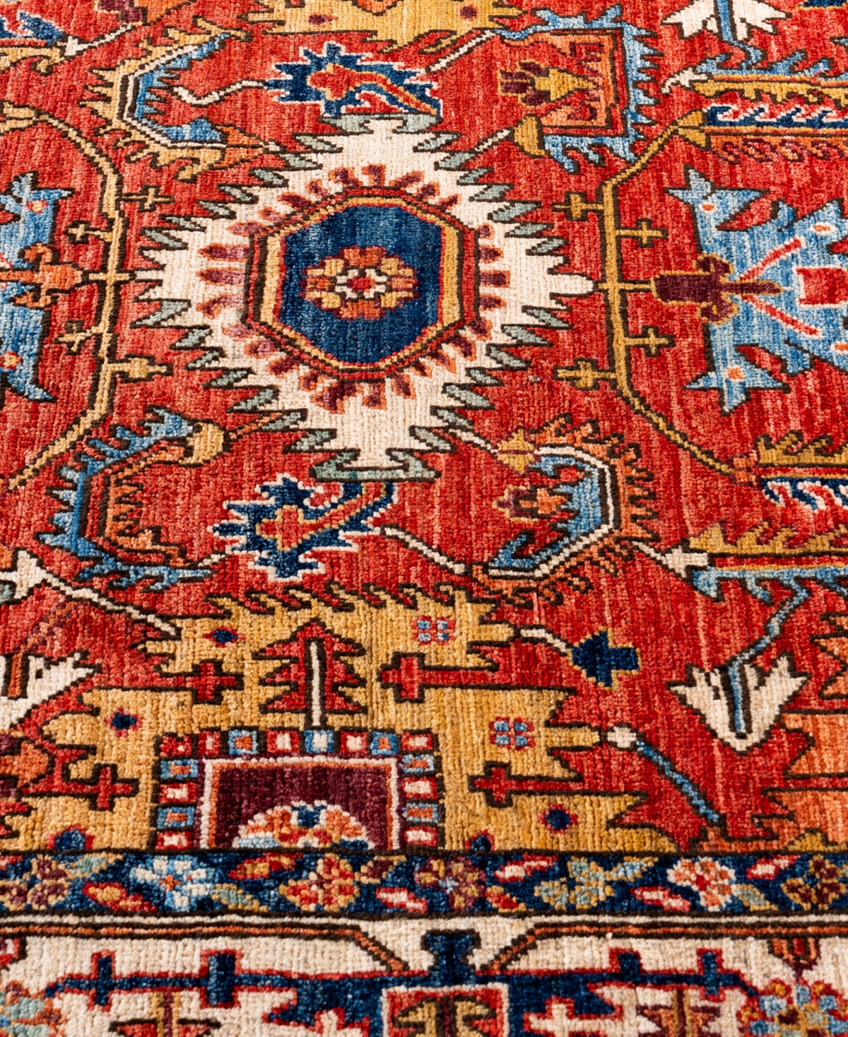 Adorn Hand Woven Rugs Serapi M0103-321 4'1"x6' Area Rug In Red