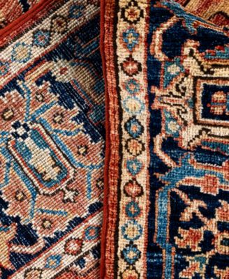 Serapi M0103-324 4'2"x5'8" Area Rug