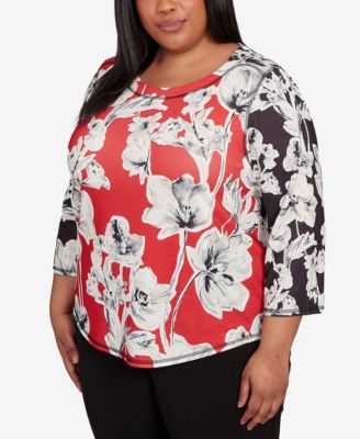 Plus Size Jet Setter Dynamic Floral Vintage Watercolor Top