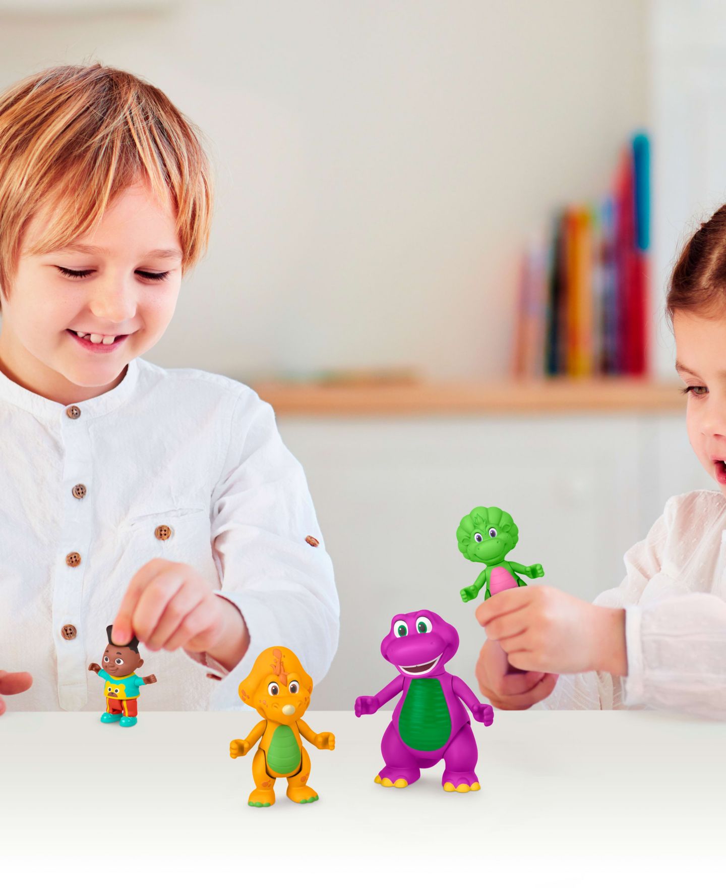 Детские фигурки Barney Hey Friends Poseable 4-Pack Action Figures, Ages 3+ — фото 2