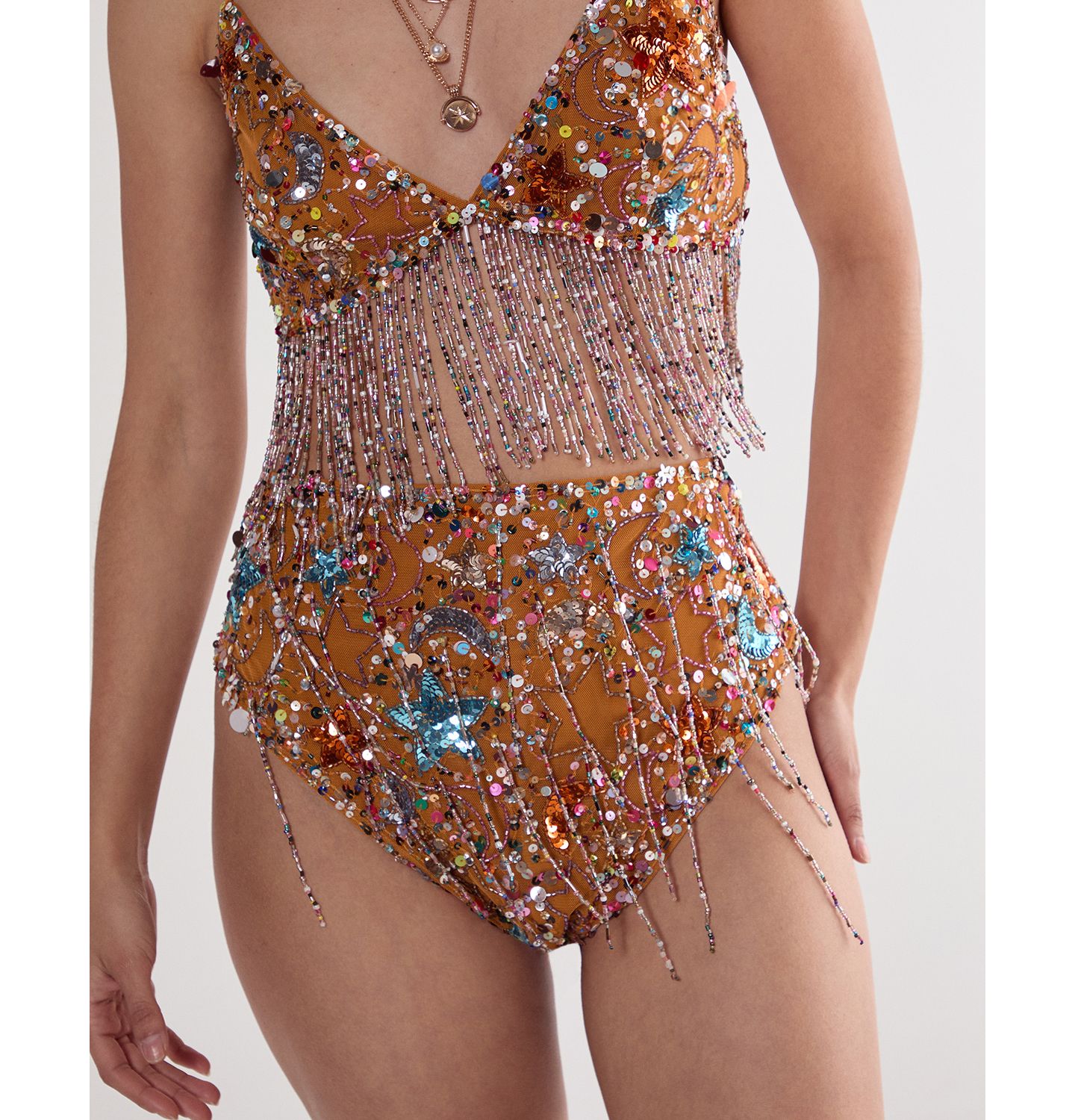 Женские шорты Nasty Gal Star Embellished Tassel Booty, цвет: Оранжевый — фото 7