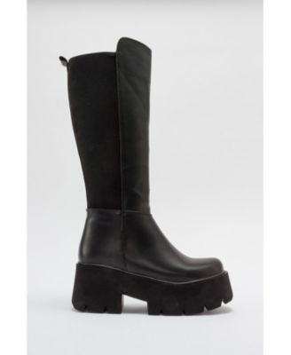 Solo Platform Boot (Women)