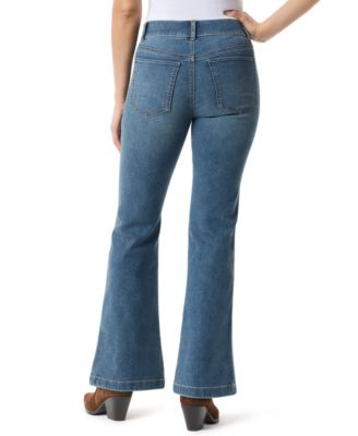 Women's Shape Effect Pull-On Flare Jeans