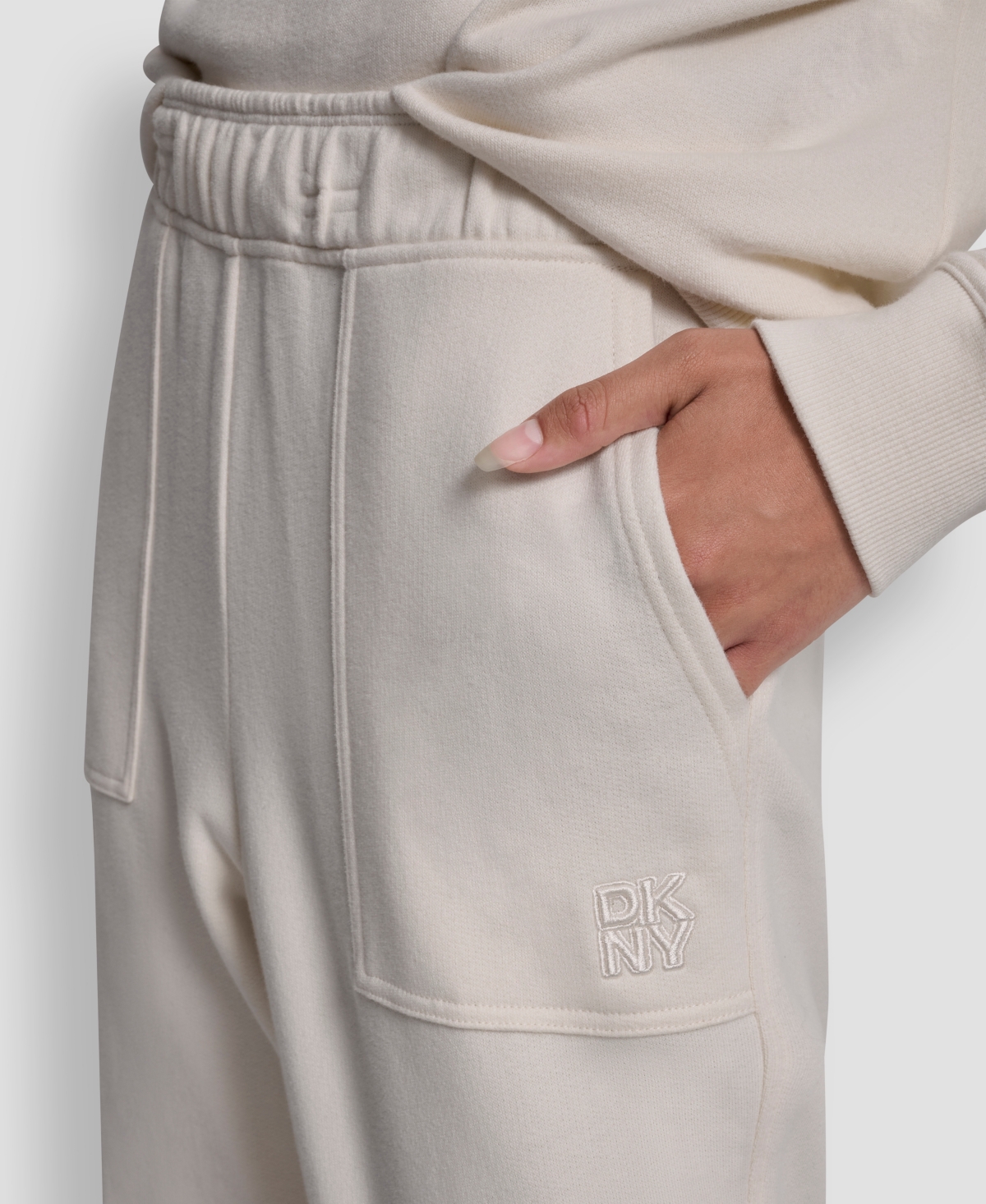 Dkny Jeans Petite Pull-on Pants In White