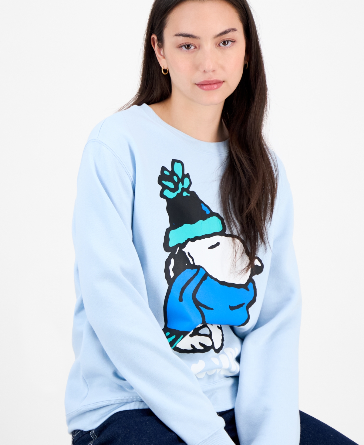 Love Tribe Juniors' Snoopy Chillin Sweatshirt