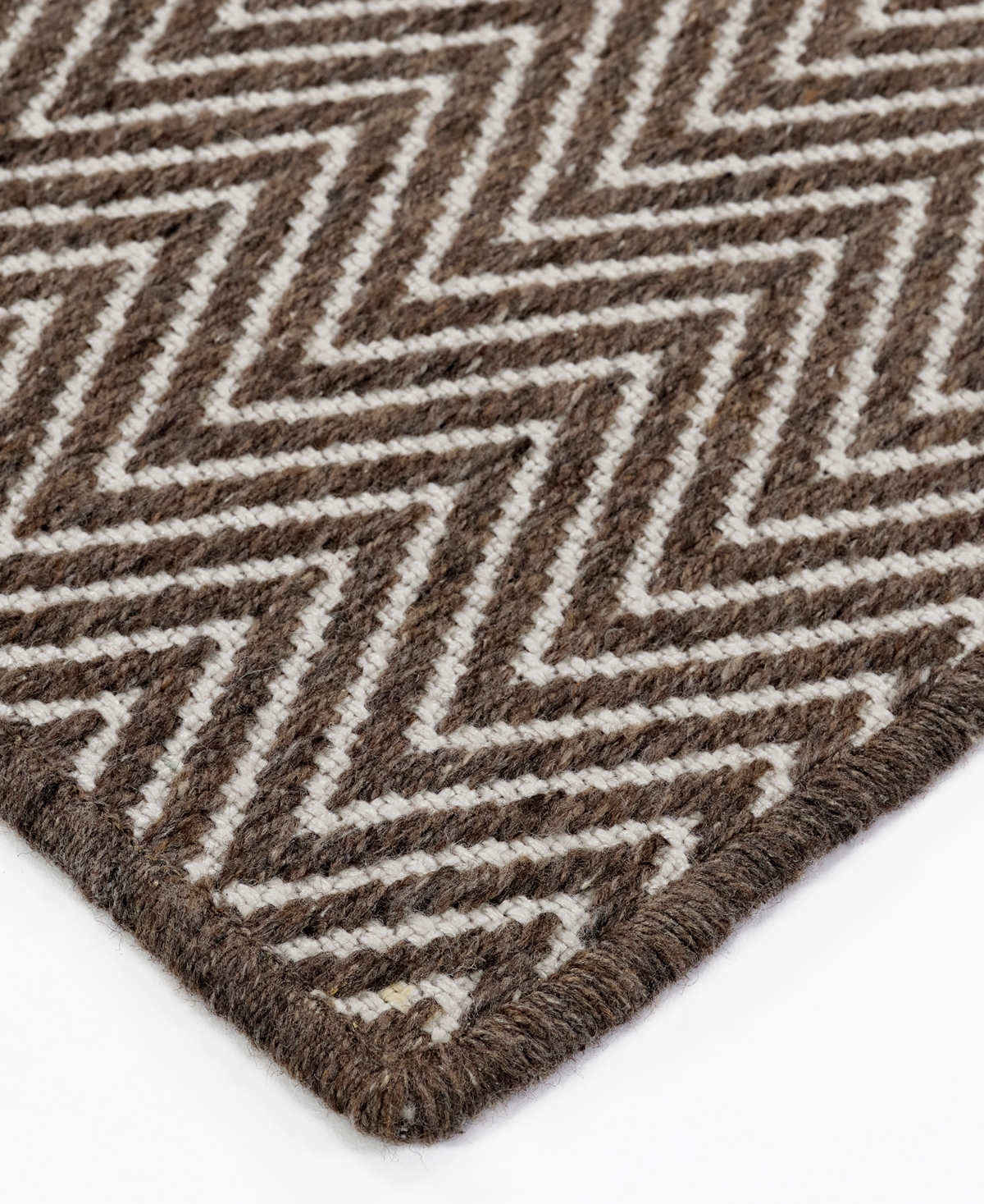 Dalyn Provo Pv2 2'x3' Area Rug In Brown