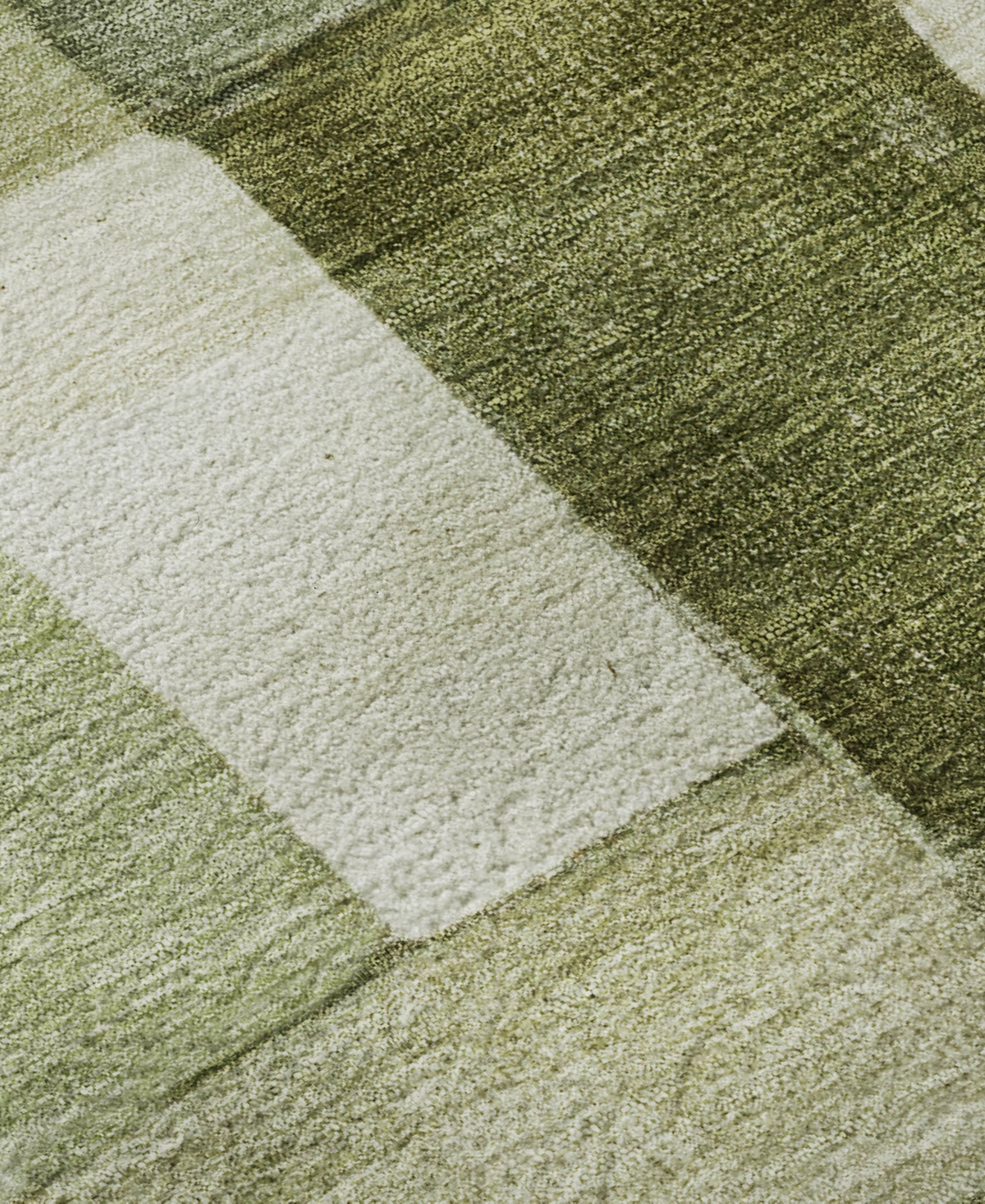 Dalyn Neo No15 2'6"x3'10" Area Rug In Green