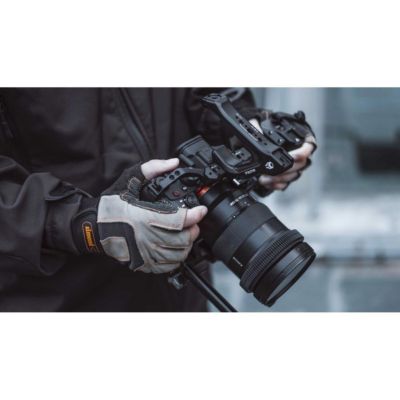 Pro Full Camera Cage Kit for Sony a7 IV, Black