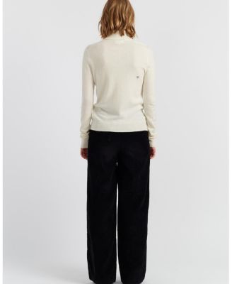 Women's Wool-Cashmere Top Hat Snoopy Sweater