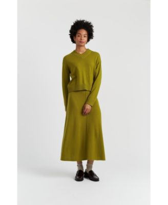 Women's Wool-Cashmere Ribbed V-neck Sweater