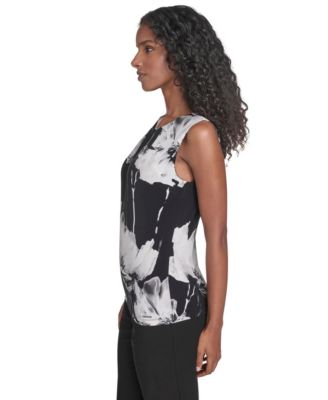 Women’s Sleeveless Pleated Crew Neck Top