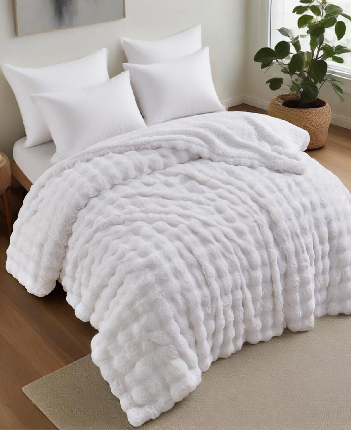 Unikome Faux Fur Reversible Comforter, Queen In Multi