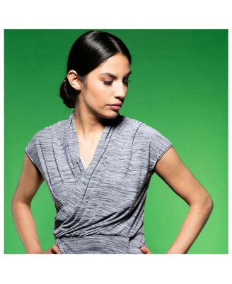 Widetone Seamless Background Paper, 86" wide x 36' Tech Green, #46 - Bundle With Flashpoint 10' Background Support System Air Cushioned,