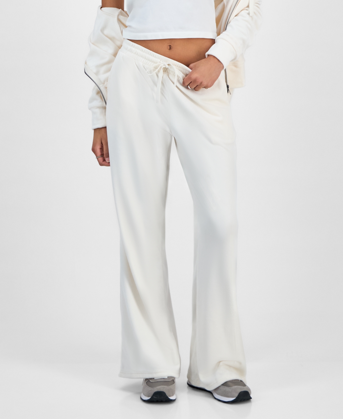 Hippie Rose Juniors' Ribbed Velour Drawstring Pants