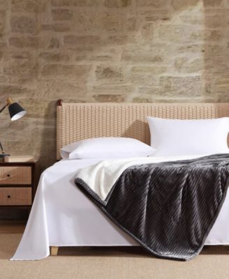 Mountain Valley Ribbed Plush Heated Throw, 70" x 50"