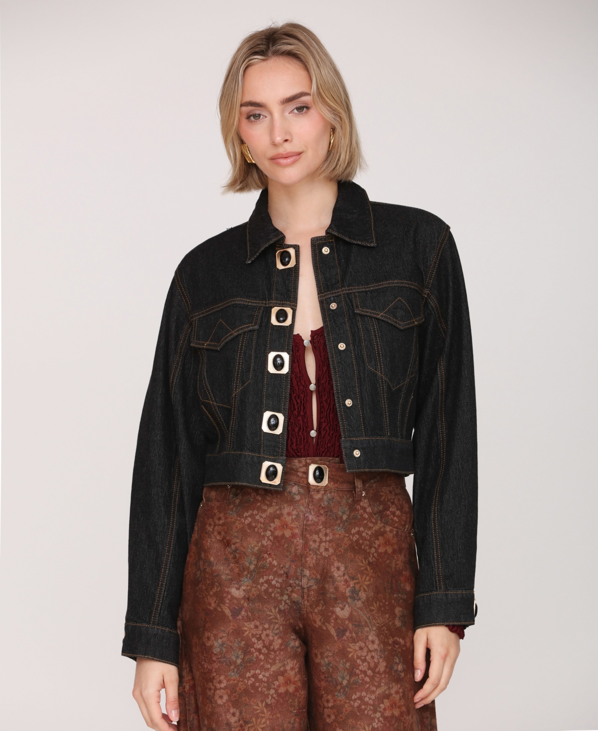 Avec Les Filles Women's Long Sleeve Trucker Jacket In Black