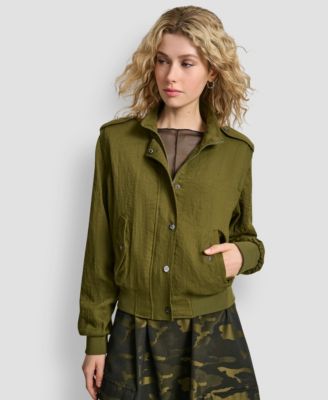 DKNY